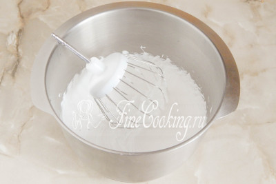 Масляно белковый крем для украшения торта