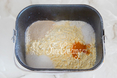 кукурузная каша в хлебопечке на молоке. kukuruznyj hleb v hlebopechke 54e9a3896ca4f. кукурузная каша в хлебопечке на молоке фото. кукурузная каша в хлебопечке на молоке-kukuruznyj hleb v hlebopechke 54e9a3896ca4f. картинка кукурузная каша в хлебопечке на молоке. картинка kukuruznyj hleb v hlebopechke 54e9a3896ca4f. Моей первой хлебопечкой была Kenwood BM 366 — старенькая, но надёжная. Наигравшись с приготовлением привычного хлеба, решила поэкспериментировать. Так я сначала приготовила кашу, а затем шарлотку и клубничное варенье. В моей Kenwood — 11 программ — от «Бриоши» до «Джема», а среднее время готовки — 1,5-2 часа. Но в современных хлебопечках больше программ (до 25) и они заменяют мультиварки, йогуртницы и мультипекари. Делюсь, что можно приготовить в хлебопечке, кроме хлеба.