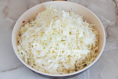 Кулебяка с капустой и грибами - рецепт с фото Кулебяка с капустой и грибами - рецепт с фото