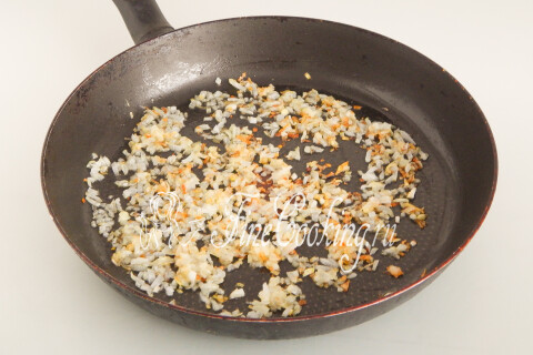 Блинчики с языком и яйцами. Шаг 16