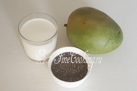 Чиа-пудинг с манго. Шаг 1