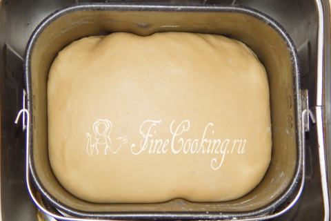 Дрожжевое тесто для пирогов в хлебопечке. Шаг 6
