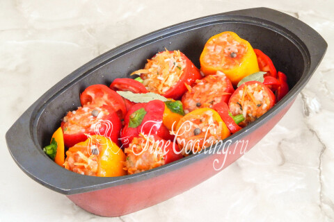 Фаршированный перец с мясом и рисом. Шаг 12