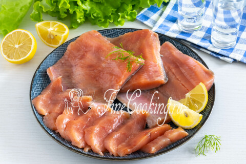 Готовое блюдо: Как вкусно засолить горбушу в домашних условиях (засолка горбуши)