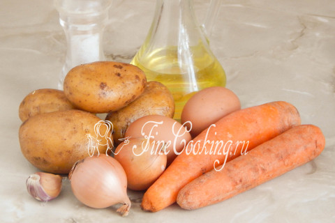 Картофельные драники с морковью. Шаг 1