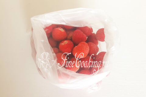 Клубника на зиму целыми ягодами (Как заморозить клубнику на зиму). Шаг 8