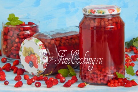 Готовое блюдо: Компот из земляники на зиму