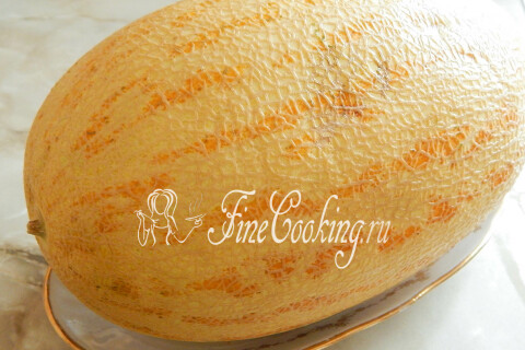 Корзинка из дыни. Шаг 1
