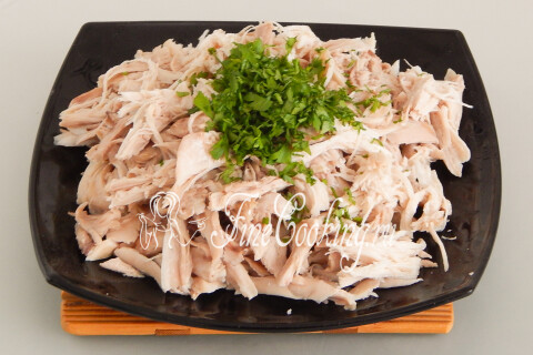 Курник с курицей и блинами. Шаг 25