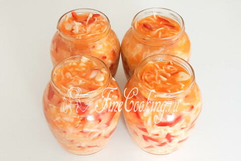 Маринованная капуста в банках на зиму. Шаг 10