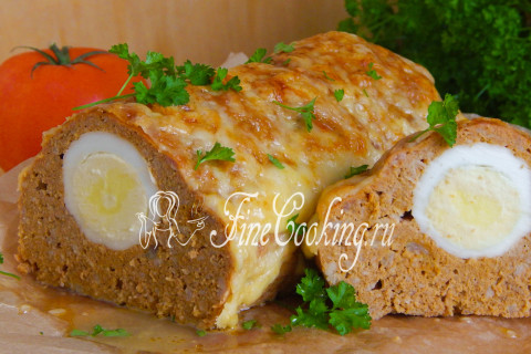 Митлоф (мясной хлеб) с яйцом. Шаг 11