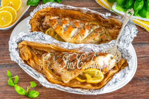 Морской окунь, запеченный в духовке в фольге. Шаг 12
