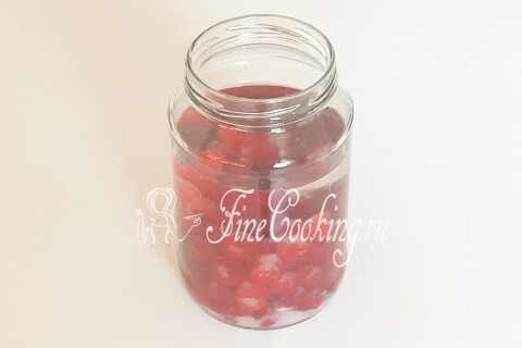 Настойка из малины на джине. Шаг 3