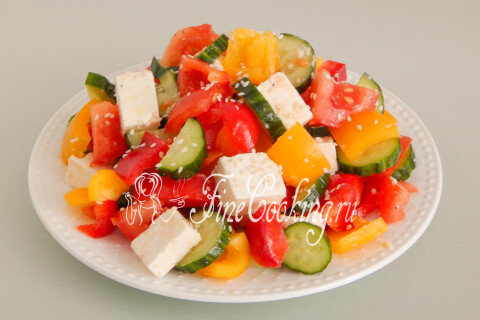 Овощной салат с творожным сыром. Шаг 8