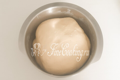 Пасхальный кулич со сгущенкой и изюмом. Шаг 12