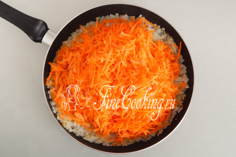 Перец, фаршированный морковью, на зиму. Шаг 6