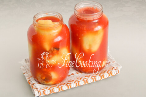 Перец, фаршированный овощами, на зиму. Шаг 13