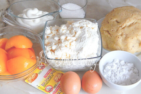 Пирог творожный с персиками. Шаг 1
