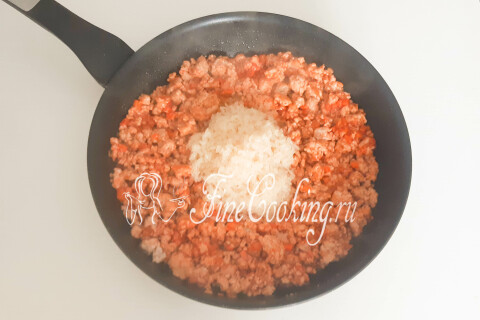 Рис с фаршем на сковороде. Шаг 8