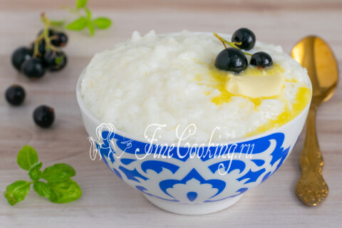 Готовое блюдо: Рисовая каша на молоке