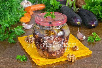 Рулетики из баклажанов с морковью, орехами и чесноком на зиму