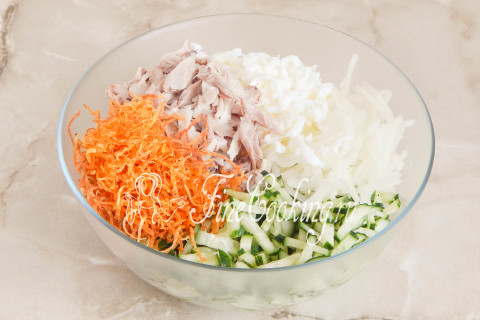 Как приготовить салат гнездо глухаря в домашних условиях пошагово с фото