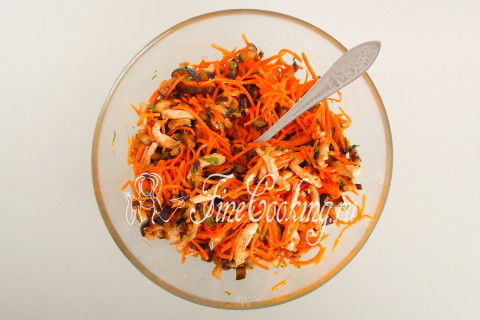Салат из баклажанов и моркови по-корейски. Шаг 10
