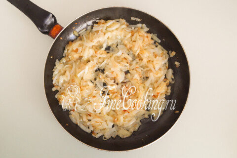 Салат из баклажанов с грибами и луком. Шаг 10