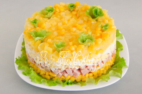 Салат с ананасом, ветчиной и кукурузой. Шаг 12