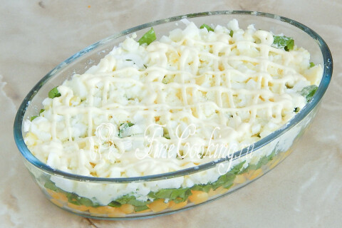 Салат с кукурузой и щавелем. Шаг 7