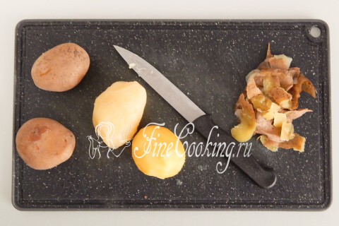 Салат с печенью и огурцами Крокусы. Шаг 10