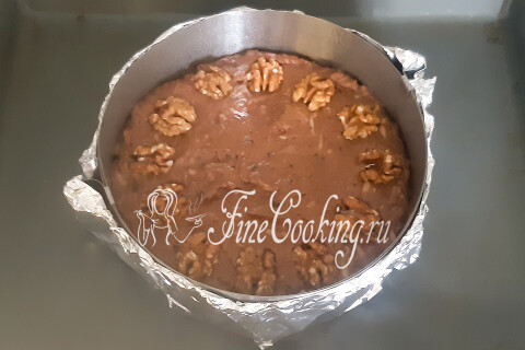 Шоколадный пирог с кабачком и орехами в духовке. Шаг 14