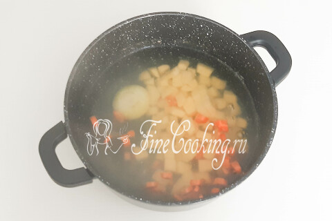 Суп с плавленым сыром и креветками. Шаг 8
