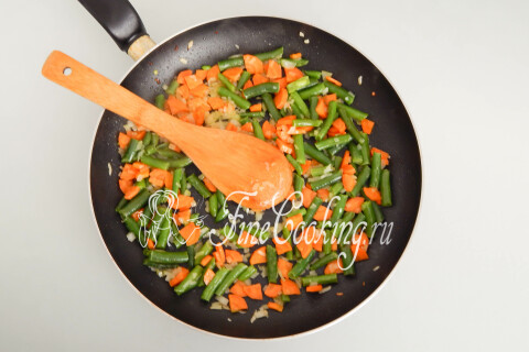 Суп с яйцом и стручковой фасолью. Шаг 4