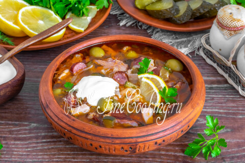 Готовое блюдо: Суп Солянка сборная мясная с капустой