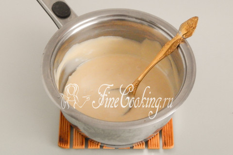 Классический рецепт карбонара с беконом и сливками с пошаговым фото на сковородке с яйцом и сыром и заварным кремом для Наполеона
