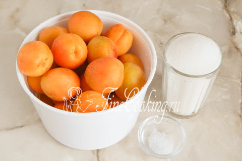 Варенье из абрикосов дольками. Шаг 1