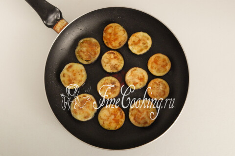 Жареные баклажаны с майонезом и чесноком. Шаг 8